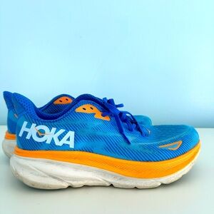HOKA gently used running shoes. Accidentally bought men’s size 9.5 women’s 11.5